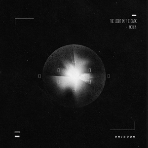 美女露出🐻让男生揉动亲吻
